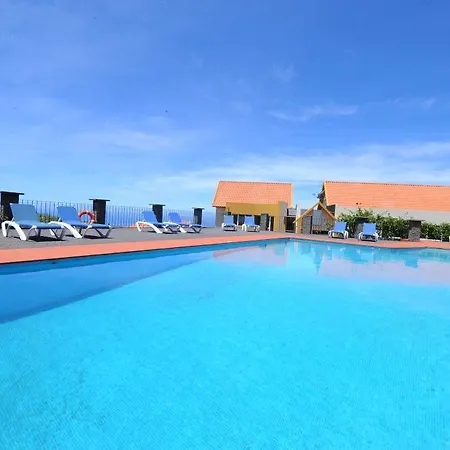 Residencial Farol Bed & Breakfast