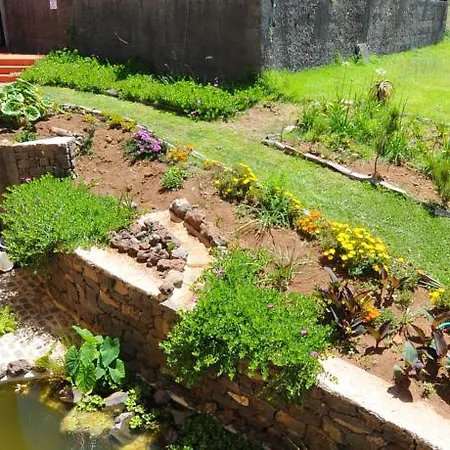 Bed & Breakfast Residencial Farol Ponta do Pargo