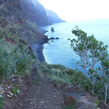 Couette-café Residencial Farol 3*